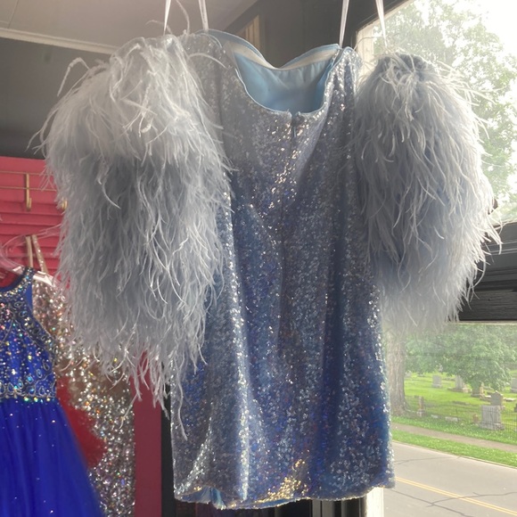 nwt ava presley size 8 couture gown feather sleeves , sequins , optional straps - Picture 7 of 17